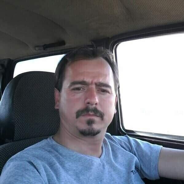  21152681  Ansar, 49 ,    