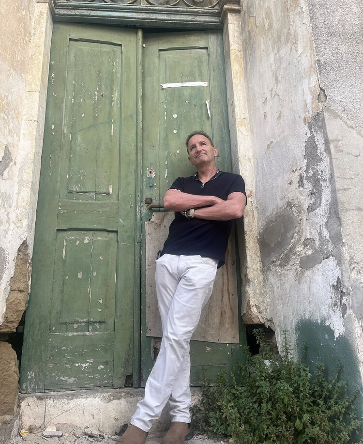  Boyalik,   Francis, 63 ,   c , 