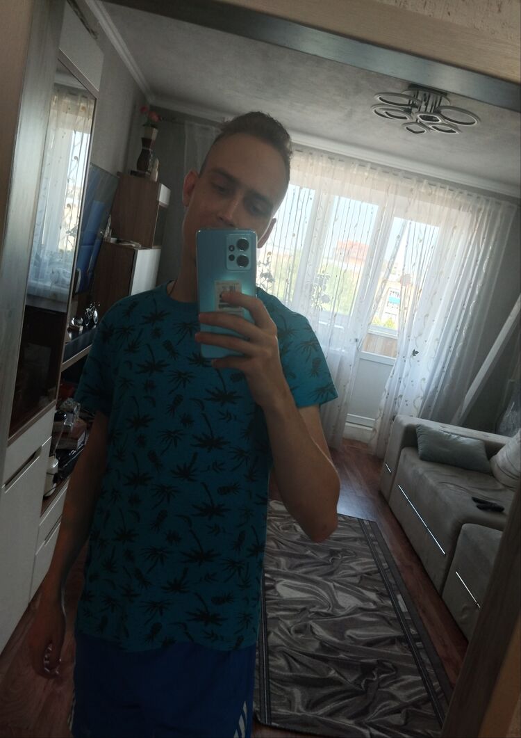  36366731  , 27 ,    