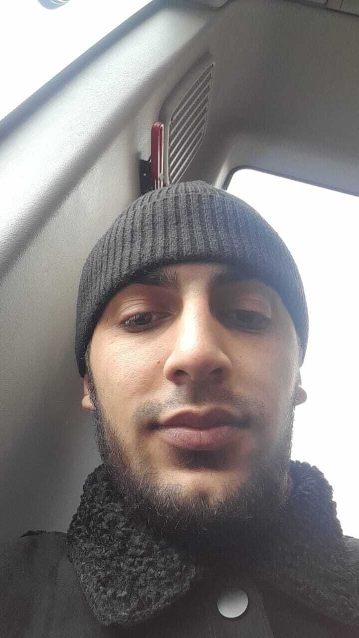  45747491  Roman, 29 ,    