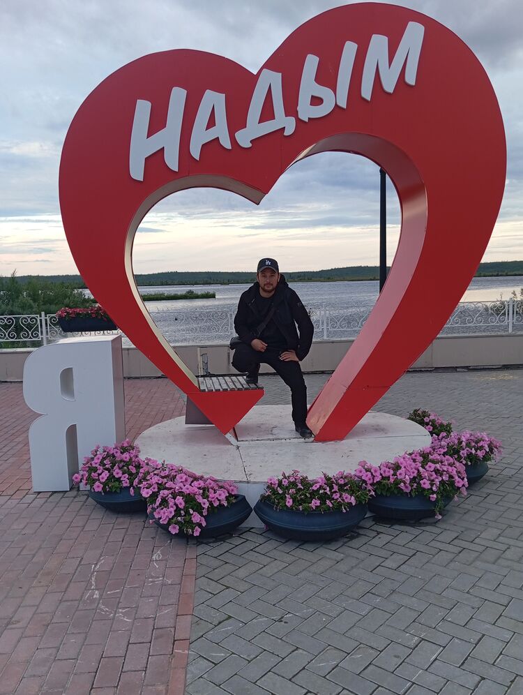  45089251  Baxtiyor, 28 ,    