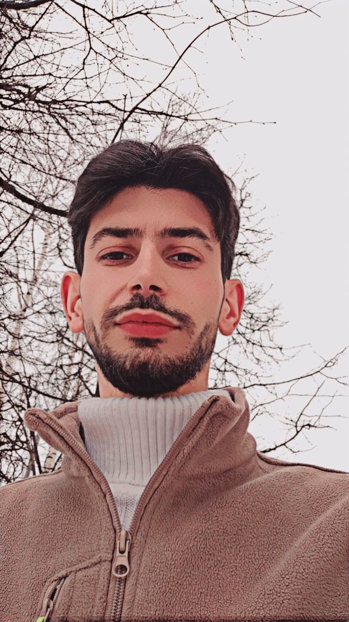  ,   Ali, 25 ,   ,   