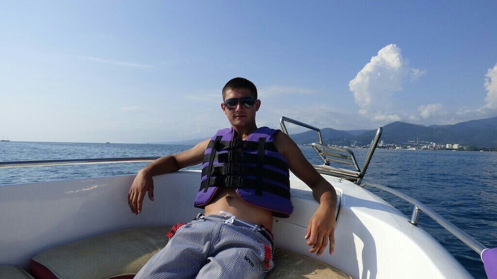  44598861  Evgen, 35 ,    