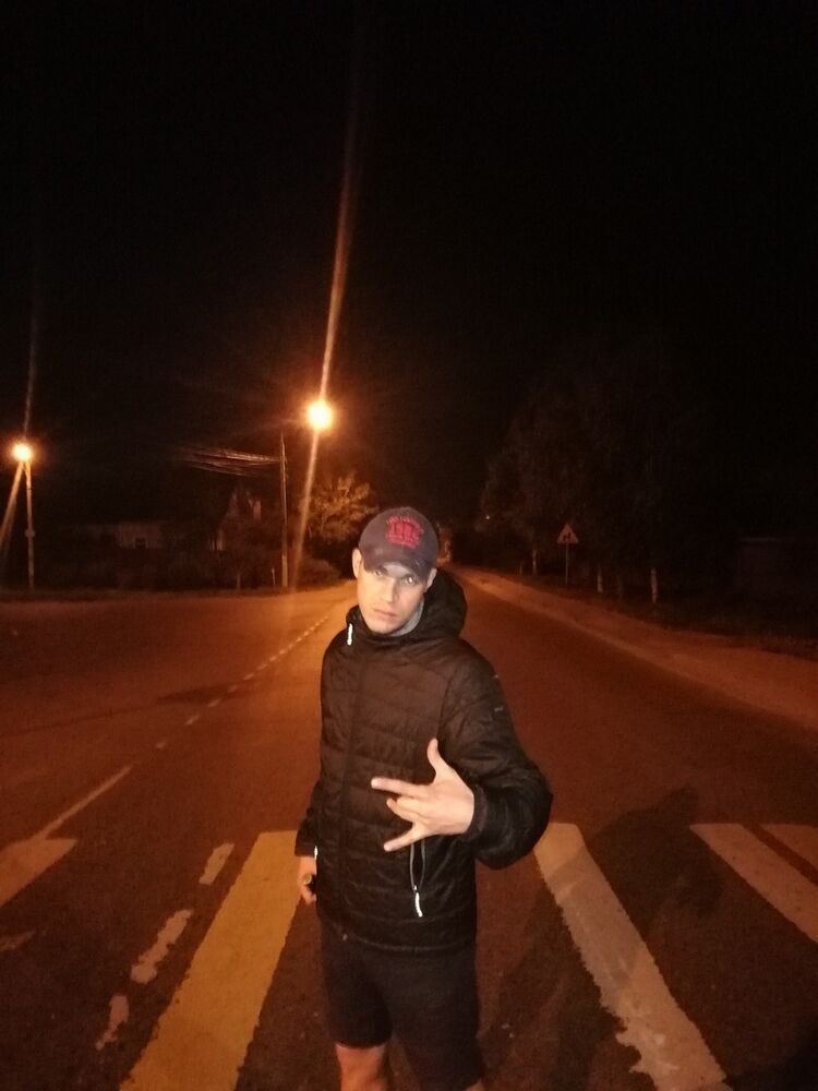  17574821  Andrey, 31 ,    