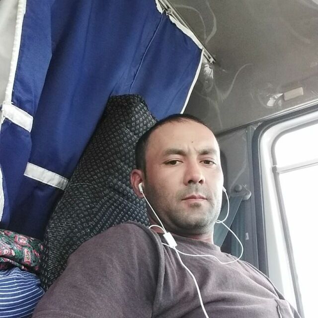  ,   Sherzod, 43 ,   