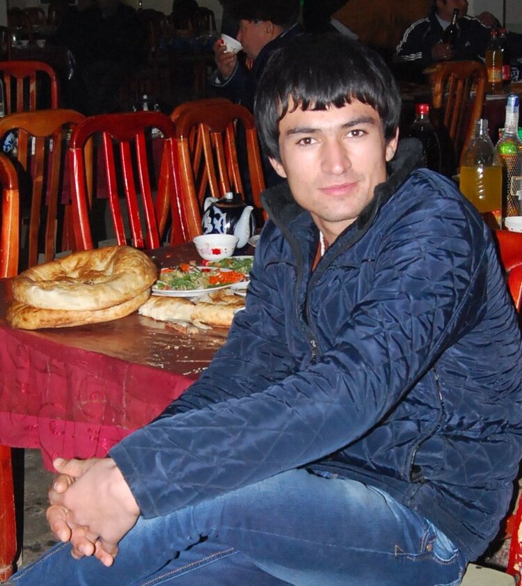  ,   Muxriddin, 31 ,     , c , 
