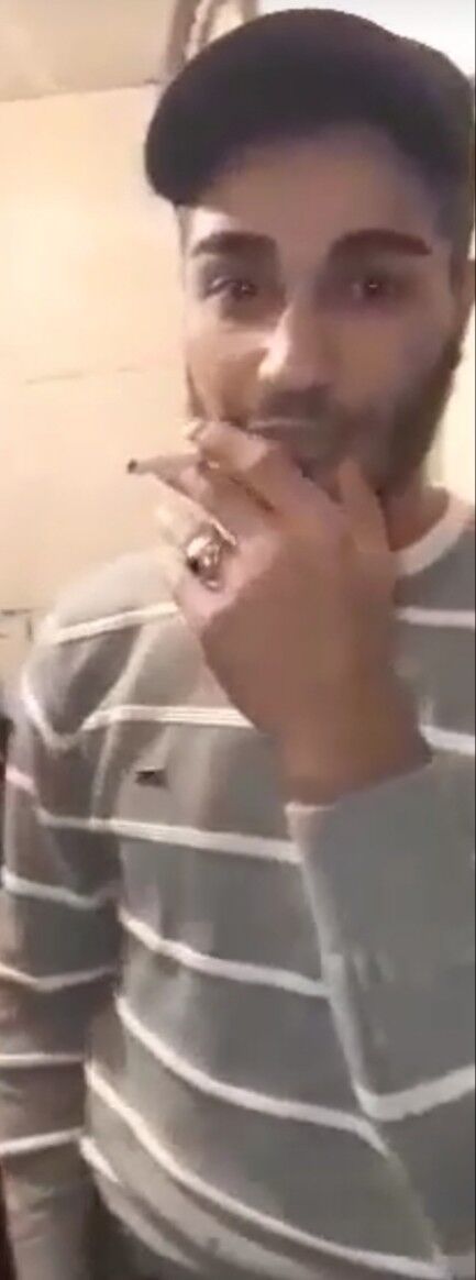  18736261  Irakli, 24 ,    
