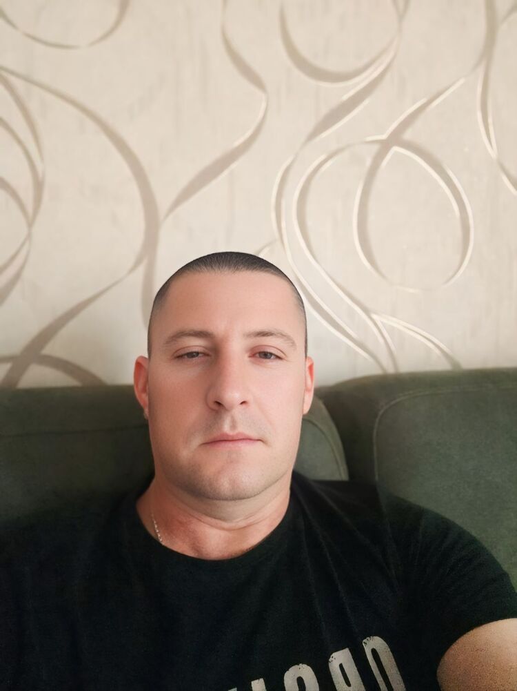  48333821  , 39 ,    
