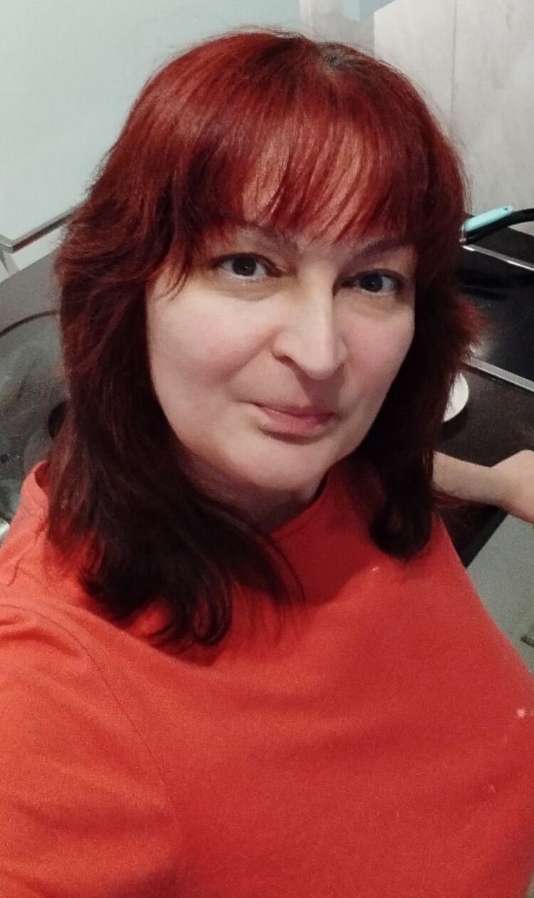  54808041  Irina, 47 ,    Nove Mesto Na Morave