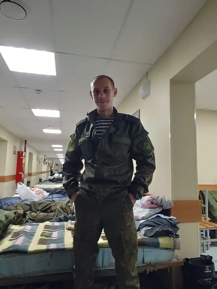  -,   , 32 ,   ,   