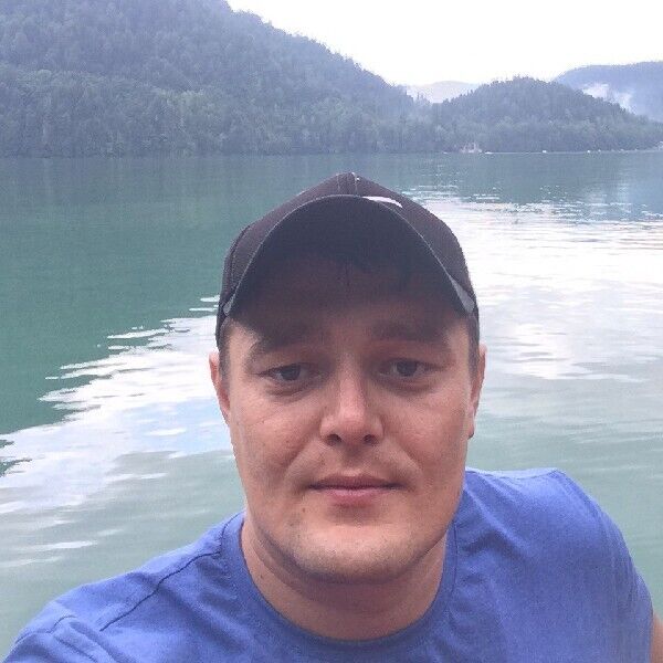  ,   Albert, 38 ,   ,   