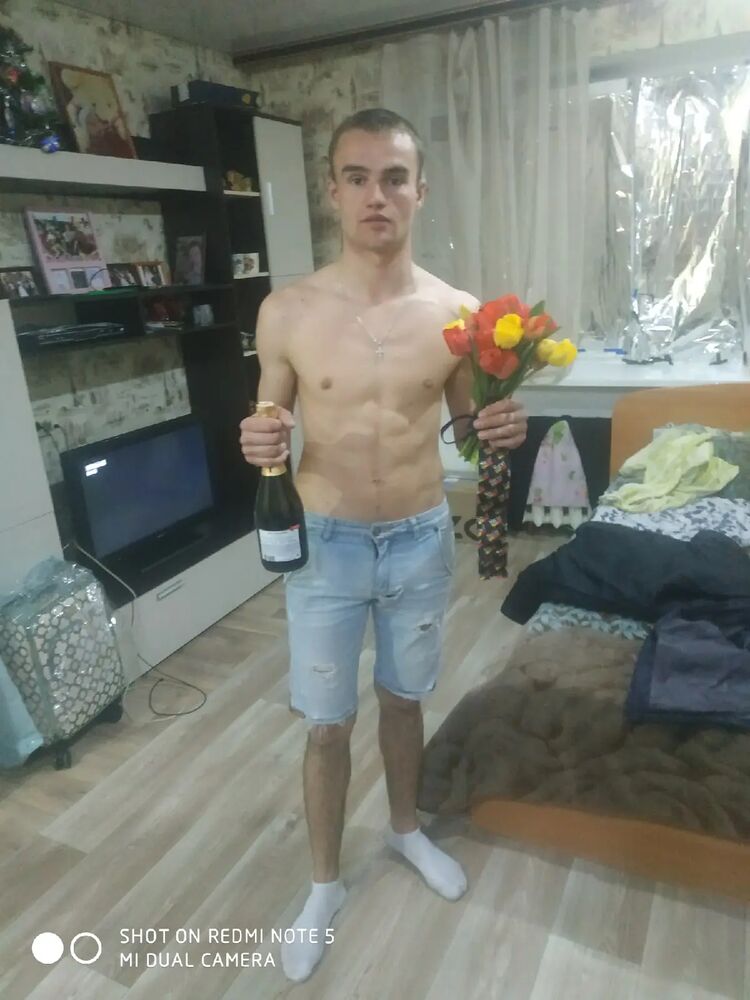  31758961  Vadim, 29 ,    