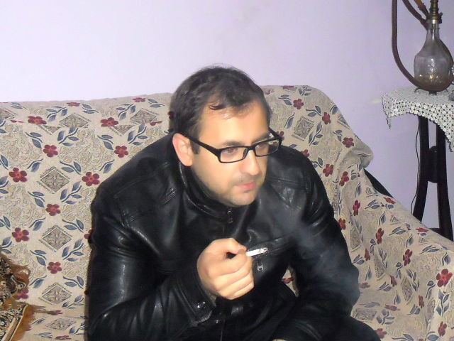  ,   Buba, 47 ,  