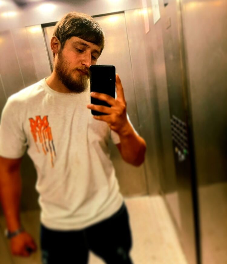  35283951  Roma, 24 ,    -