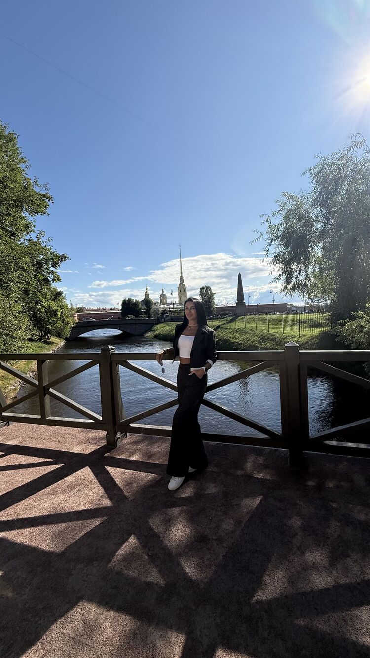  54793821  , 35 ,    -