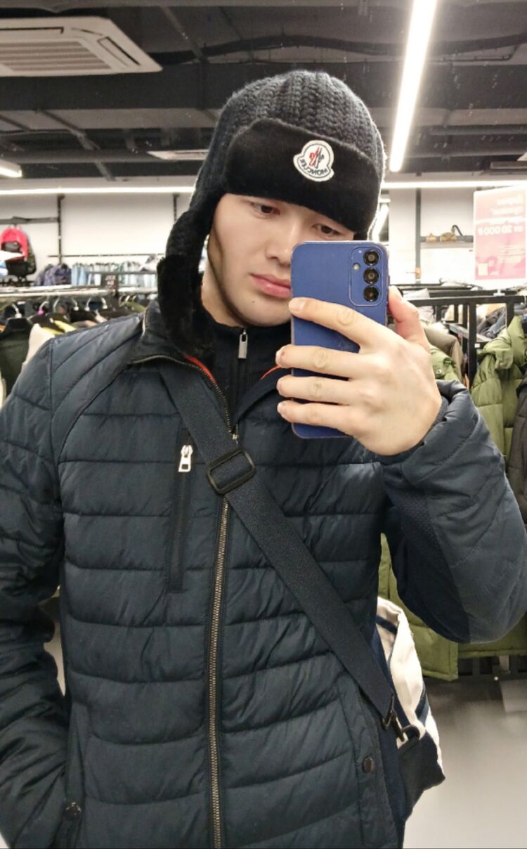  49607631  , 26 ,    