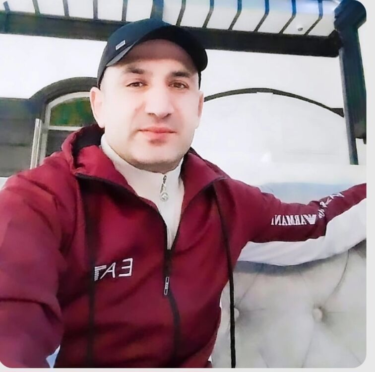  53423501  Zarif, 40 ,    