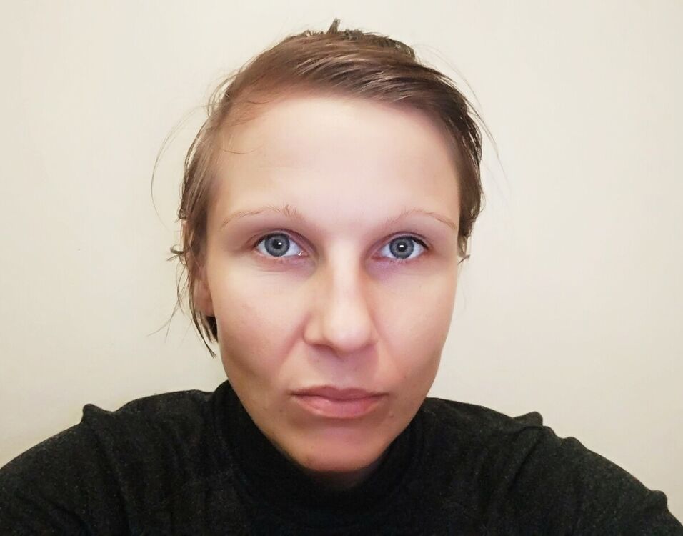  20935631  Mila, 40 ,    