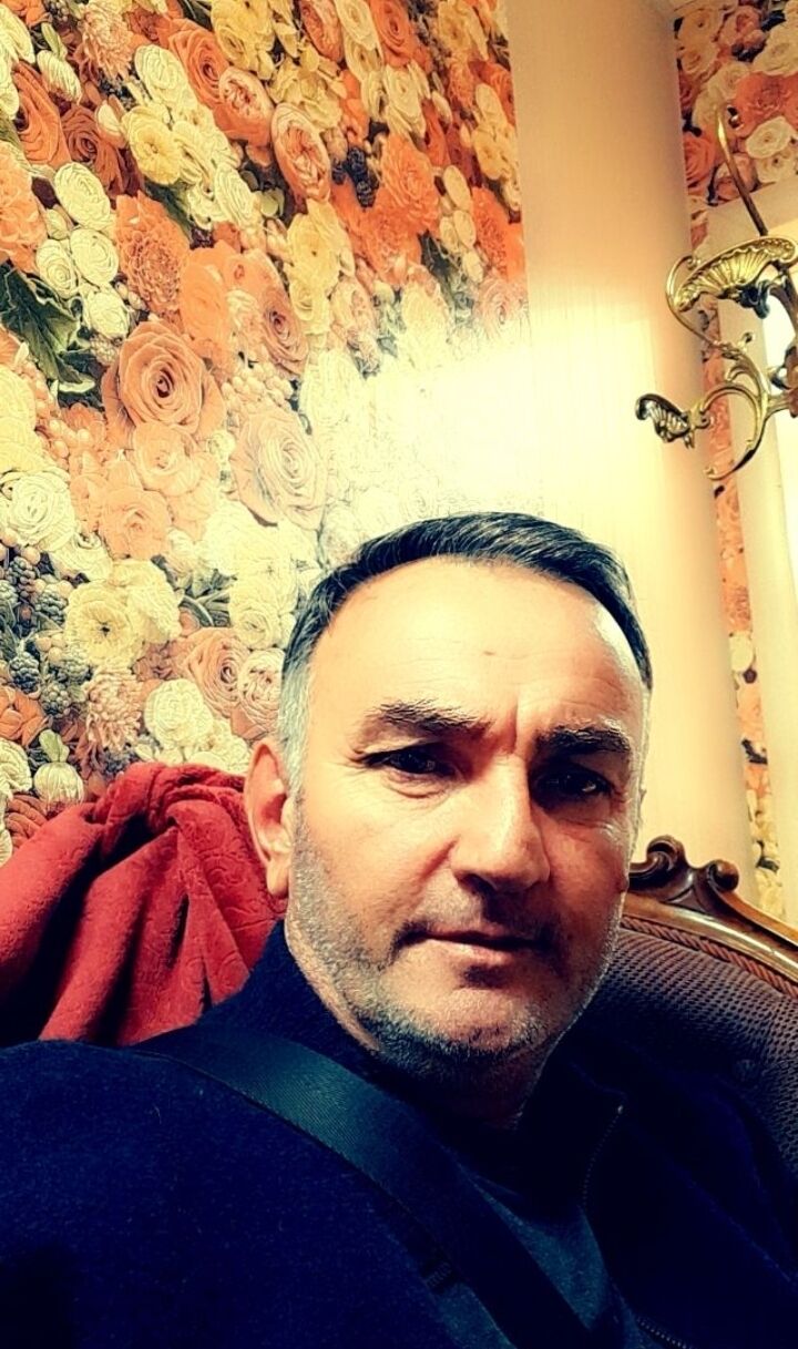  44662891  , 51 ,    