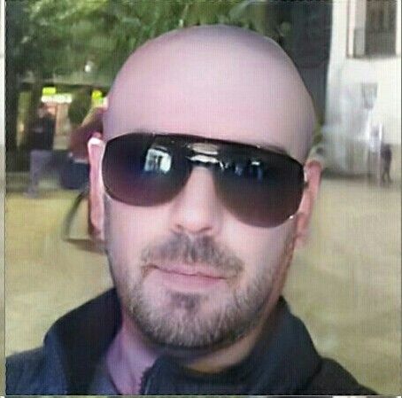  ,   Artur, 40 ,   
