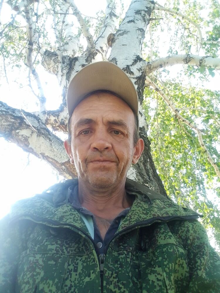  30188211  Pavel, 50 ,    