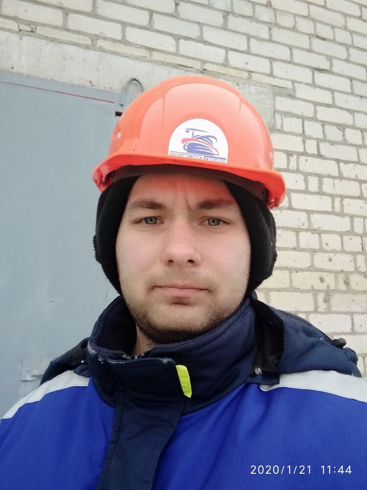  18832821  Dima, 29 ,    