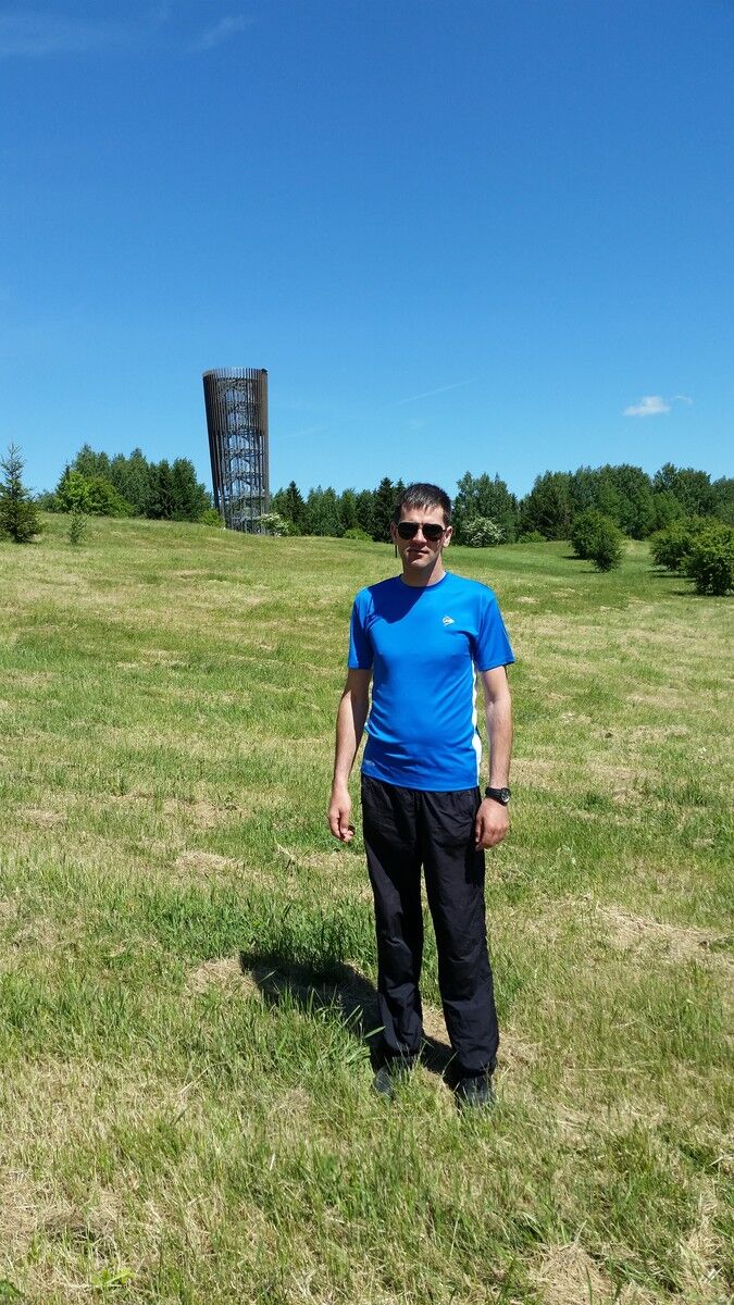  ,   Kestutis, 44 ,   ,   , c , 