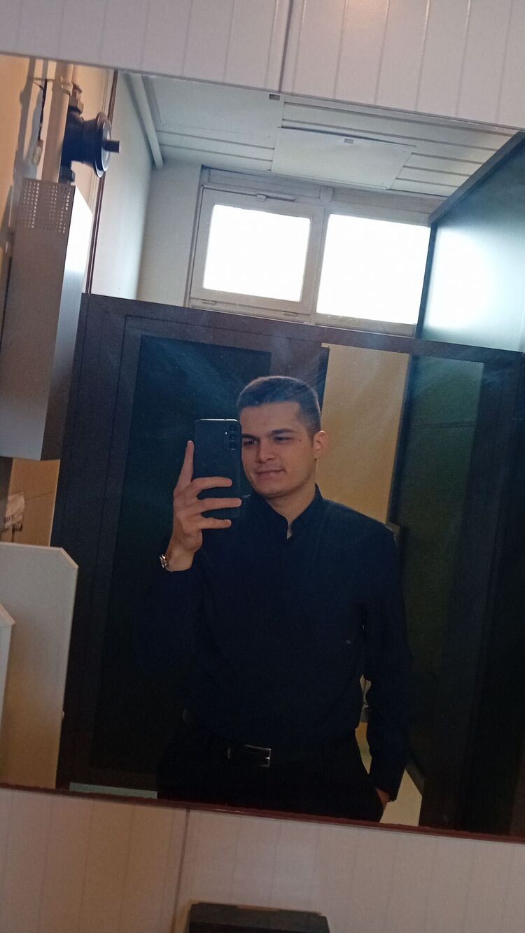 ���� 54857541 ����� Tin, 24 ����, ���� ���������� � �������