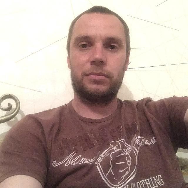  30597711  , 46 ,    