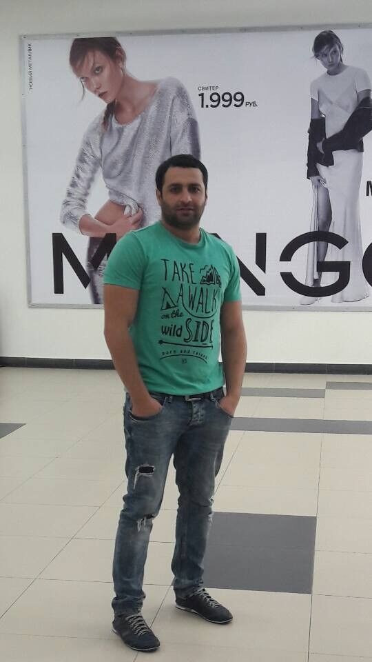  ,   Ali, 40 ,   