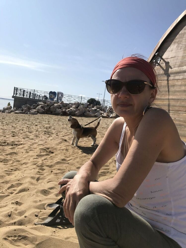  ,   Elena, 62 ,  