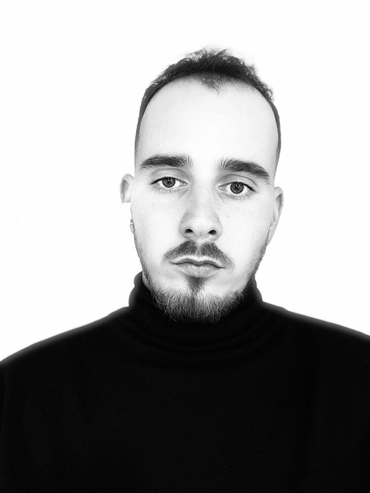 ���� 42379971 ����� ��������, 23 ����, ���� ���������� � ������