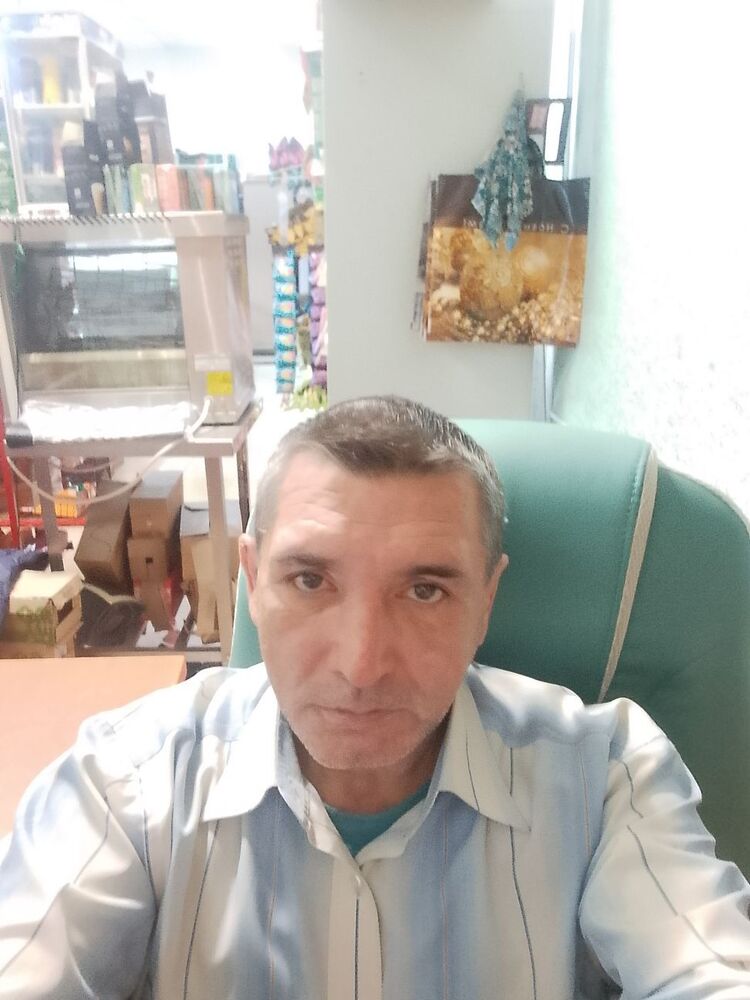  48338771   , 57 ,    