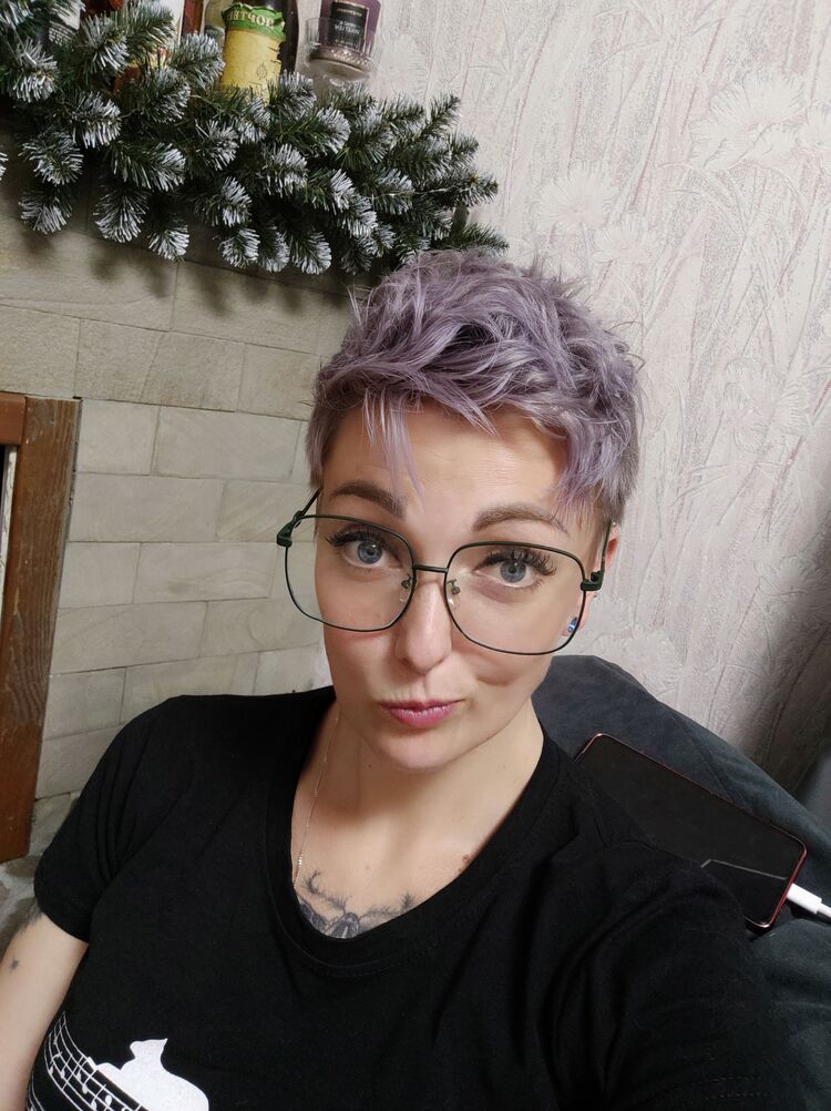  52841661  , 38 ,    