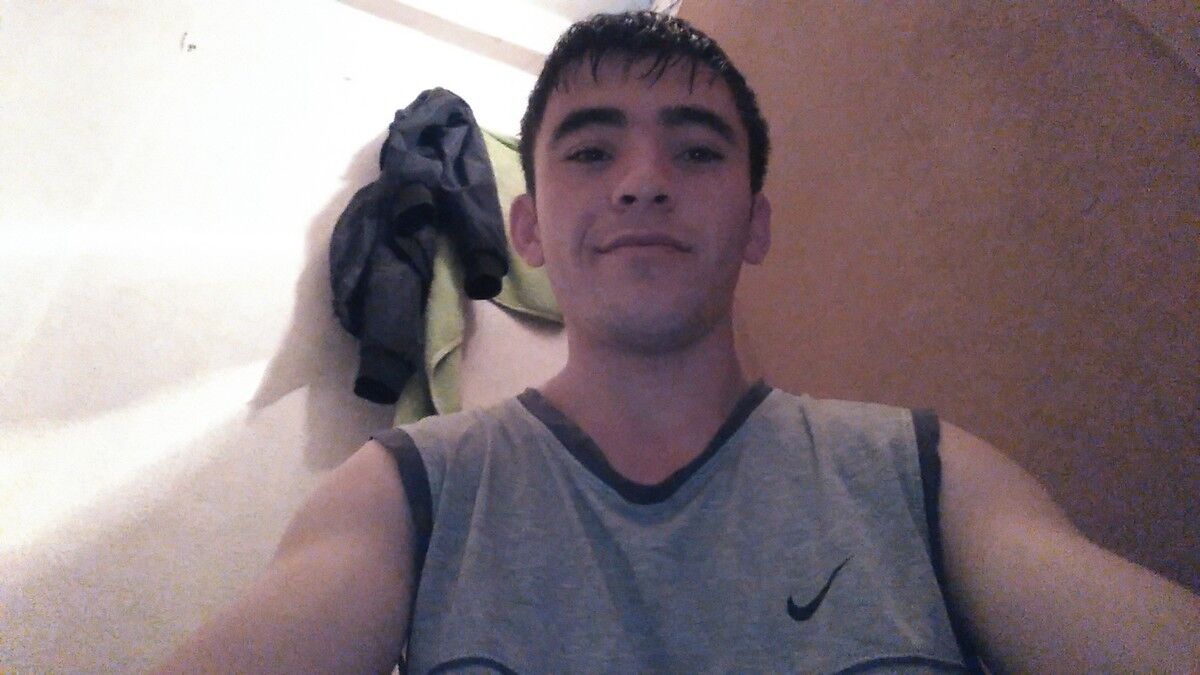  10639841  Zyamabek, 32 ,    -