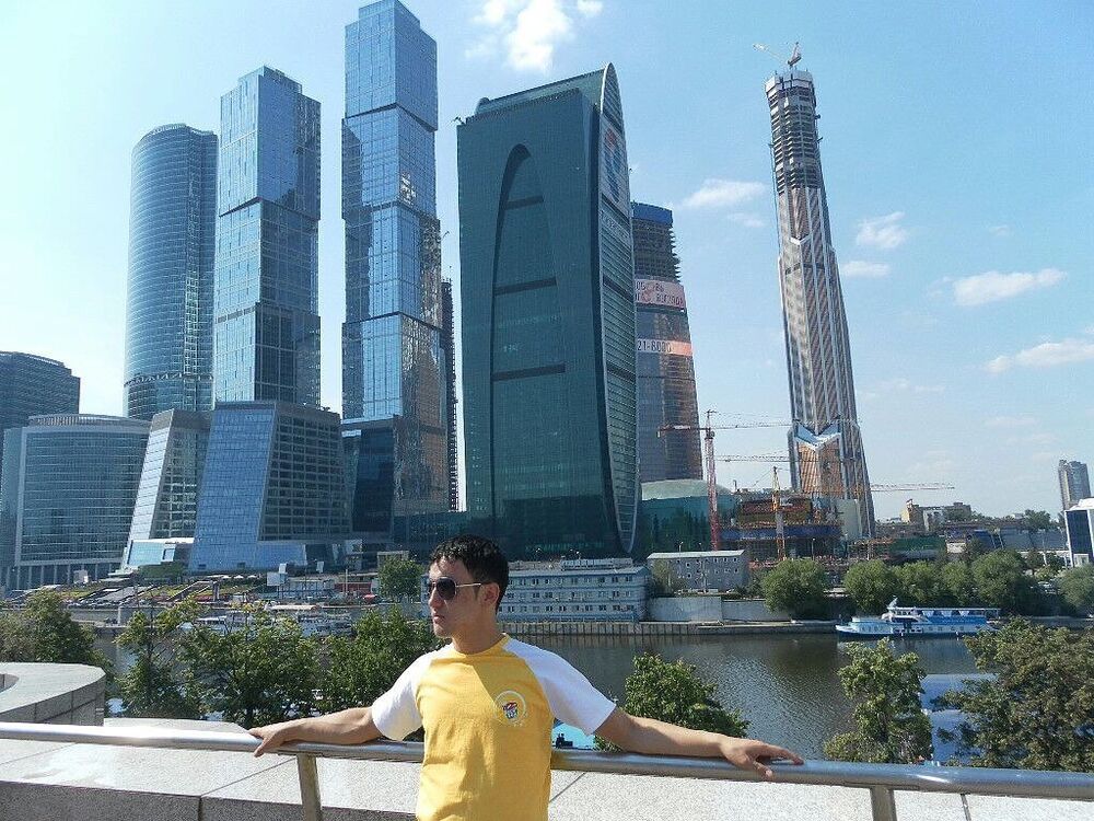  18605931  , 37 ,    -