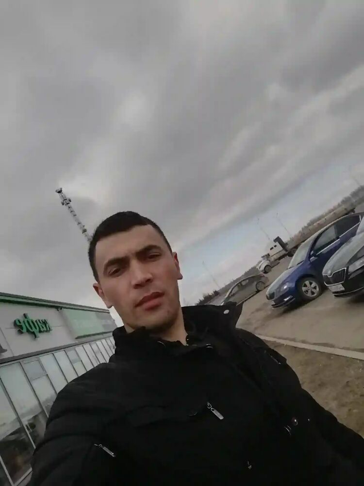   ,   Sarvar, 31 ,   ,   