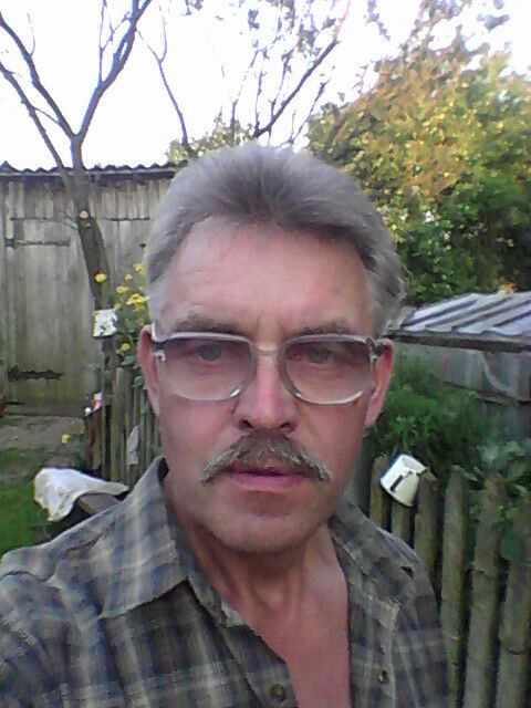  5189451  Grisha, 54 ,    