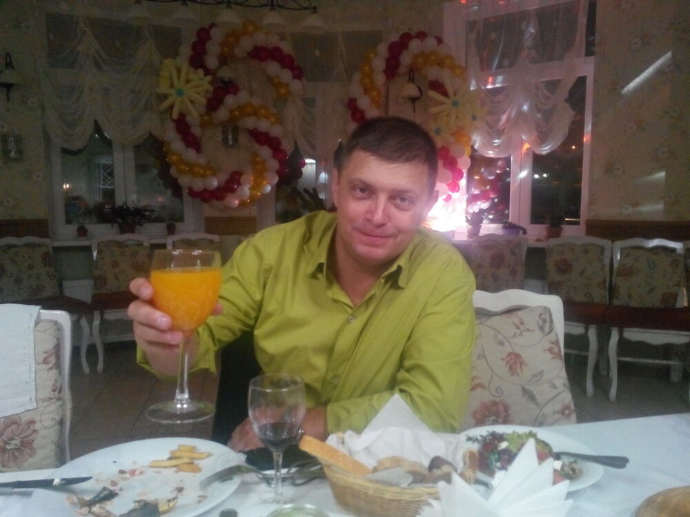  ,   Oleg, 47 ,   