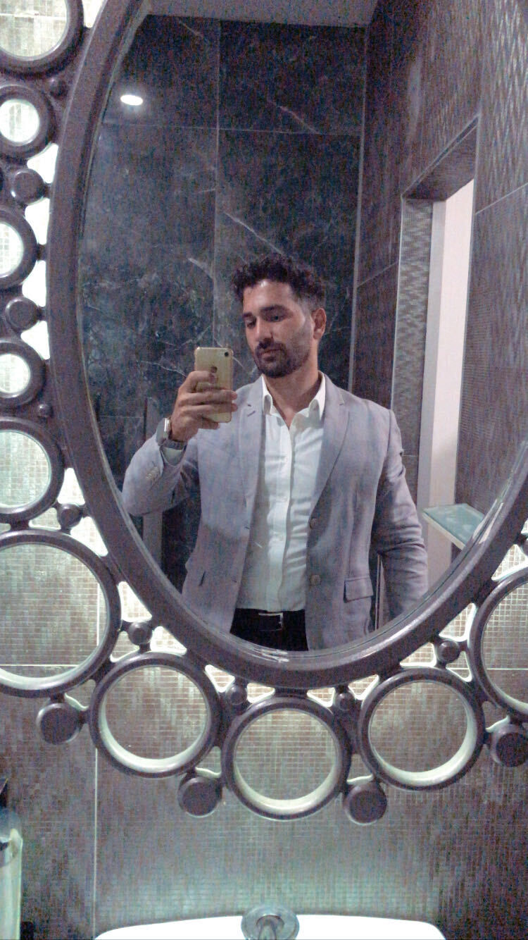  ,   Emre, 31 ,   ,   , c , 