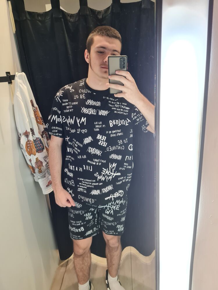  27907311  Sergey, 22 ,    