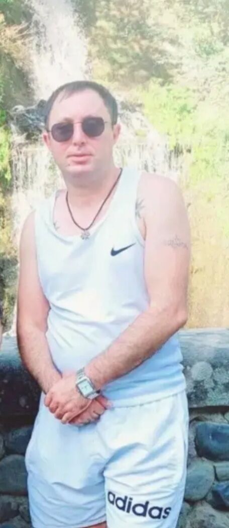 ,   Davita, 34 ,   ,   