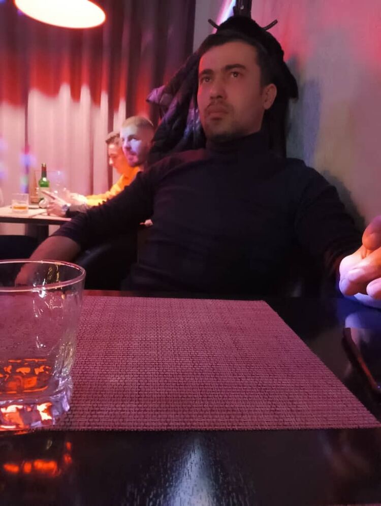  ,   Vhhfgyukv, 27 ,   ,   