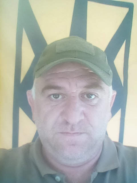  18046461  Ewhenij, 46 ,    