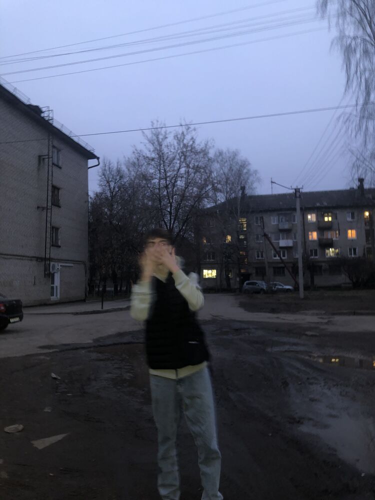  -,   , 22 ,   