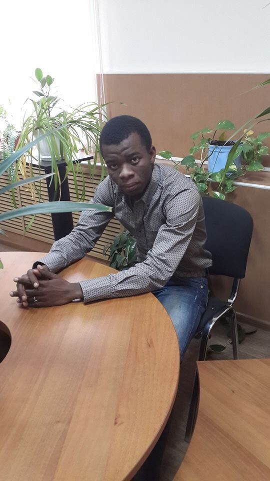  ,   Fils, 35 ,   ,   , c 