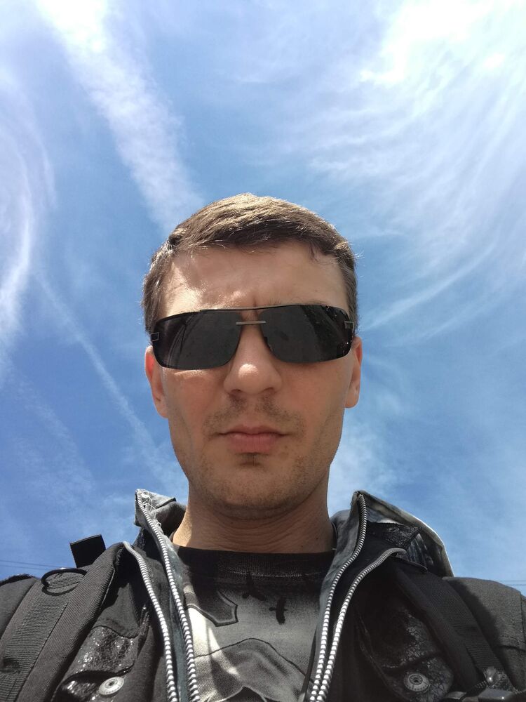  54136281  , 34 ,    --