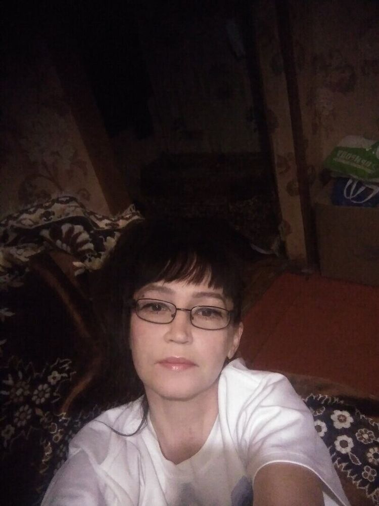  21810771  , 49 ,    