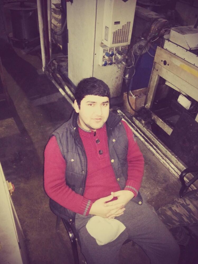  43391421  Timur, 35 ,    