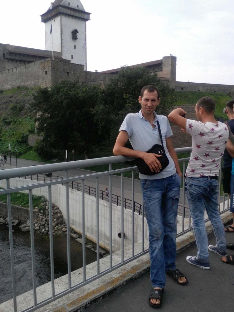  ,   Viorel, 48 ,   ,   , c 